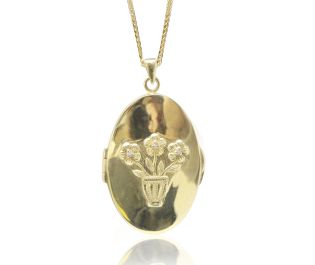 Oval Diamond Flower Locket